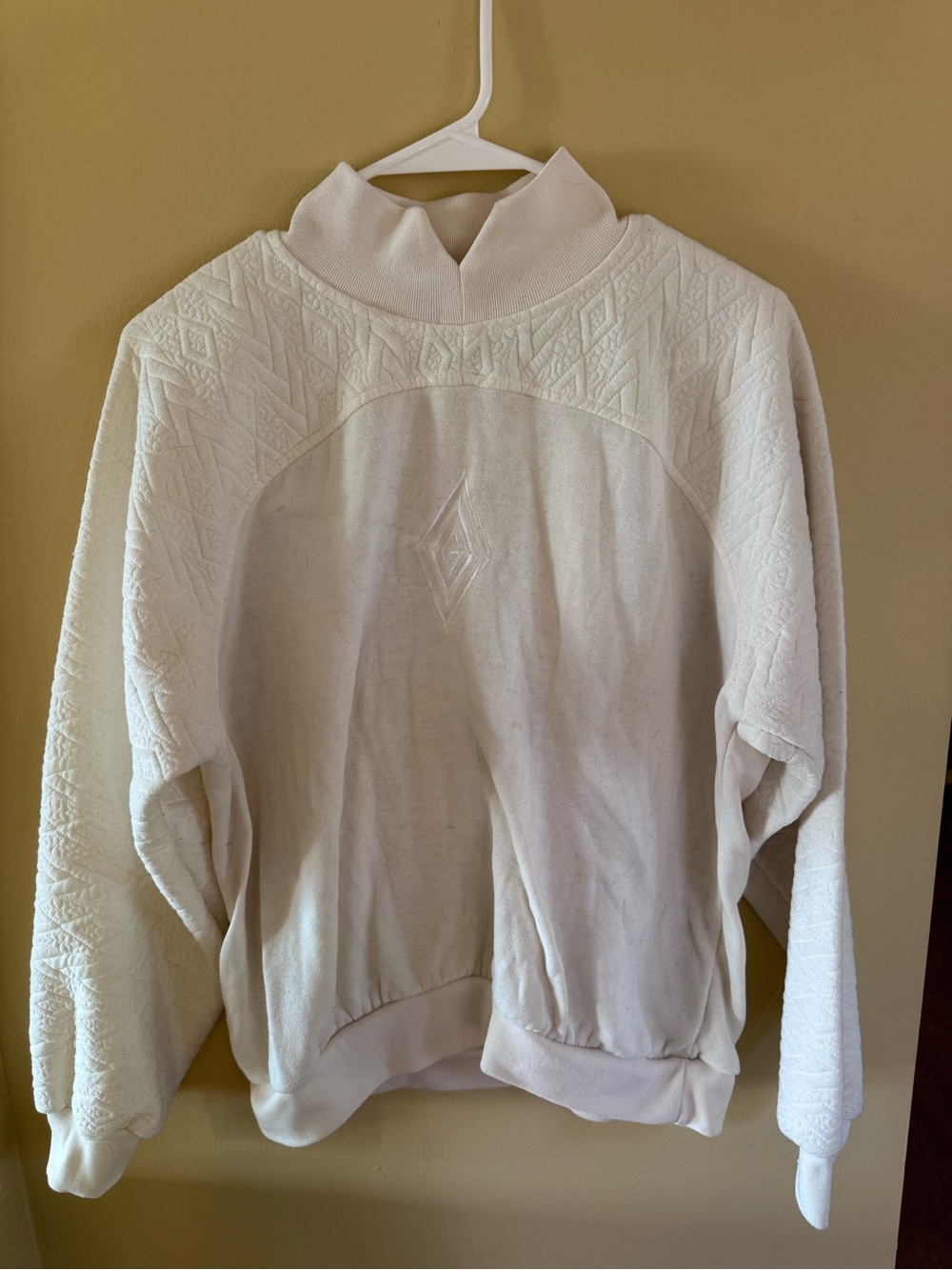 Gitano Ivory Textured Mock Neck Sweater